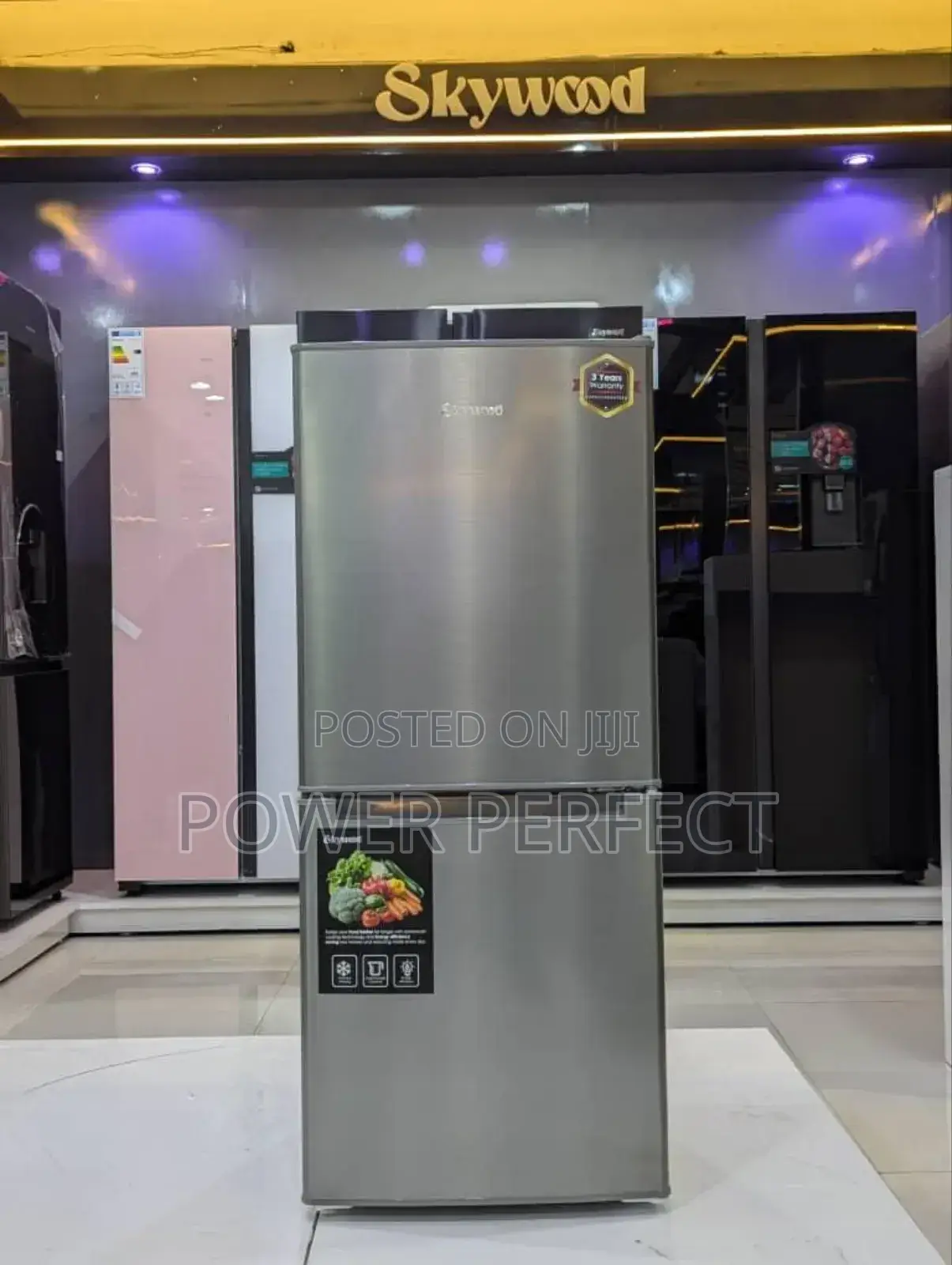 Skywood Fridge Model: Sky 108i (Extra Large)= Features: •118l •
