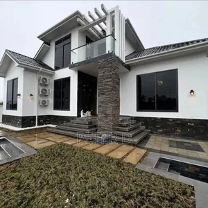 5bdrm House in Goba for sale