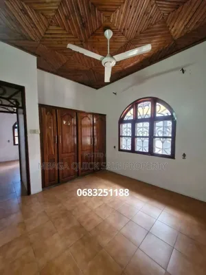 3bdrm House in Mikocheni for rent