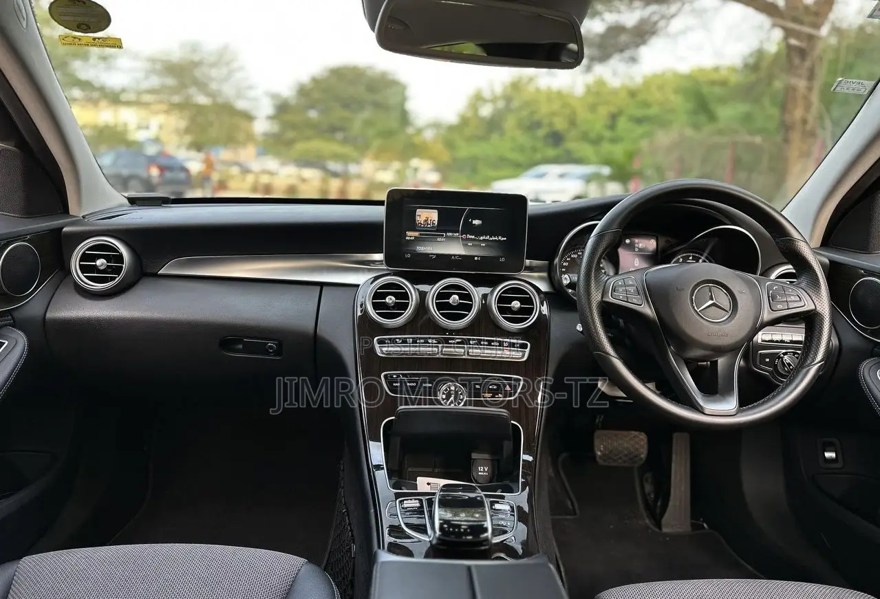 Mercedes-Benz C-Class 2014 Black