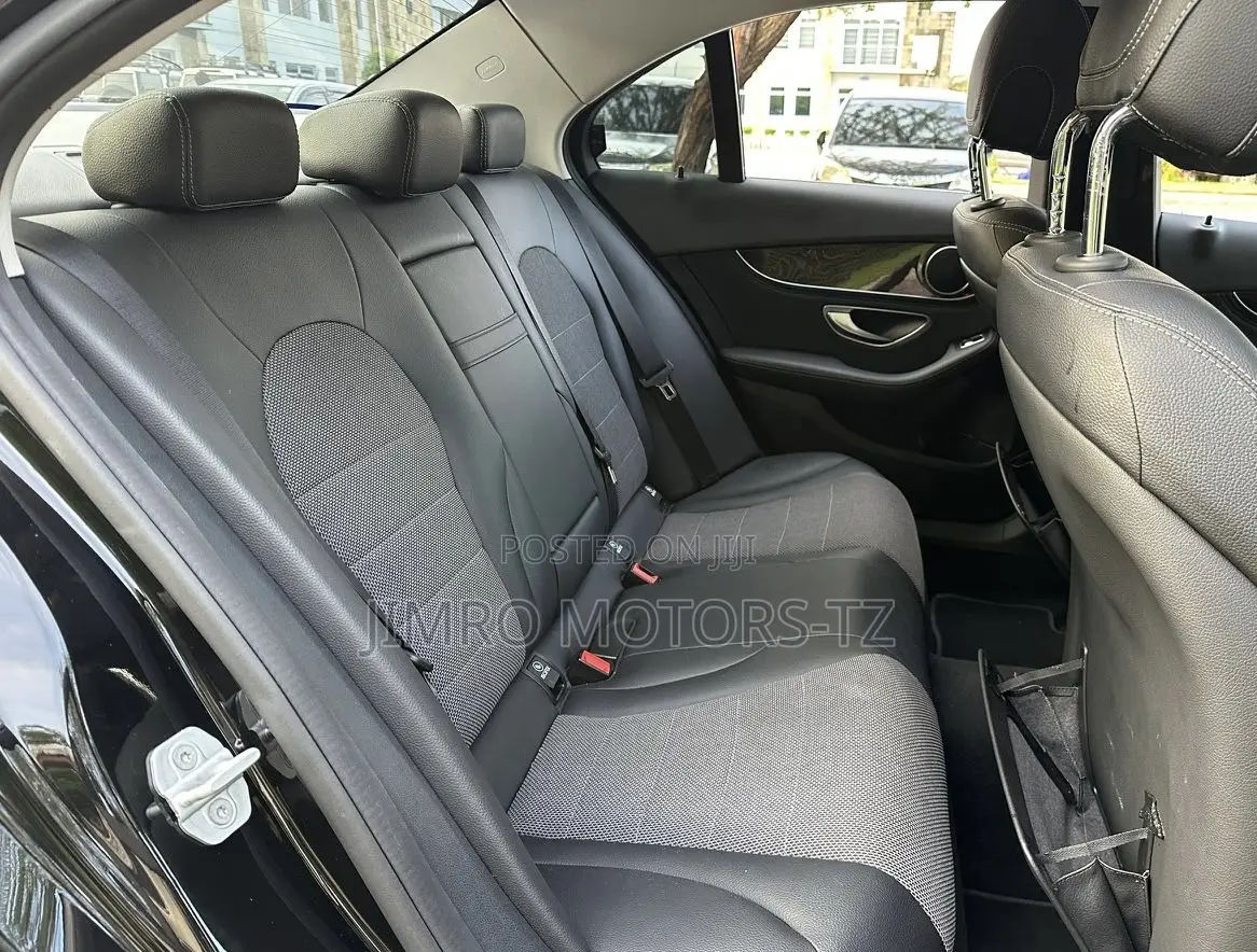 Mercedes-Benz C-Class 2014 Black