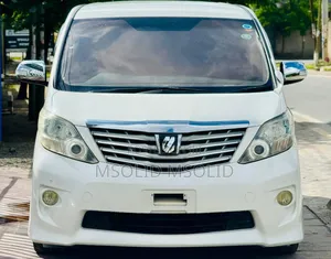 Toyota Alphard 2010 White
