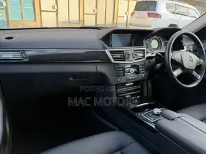 Mercedes-Benz E300 2012 Silver