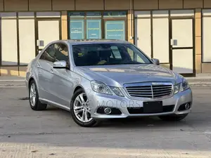 Mercedes-Benz E300 2012 Silver