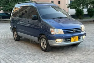 Toyota Noah 2003 Blue