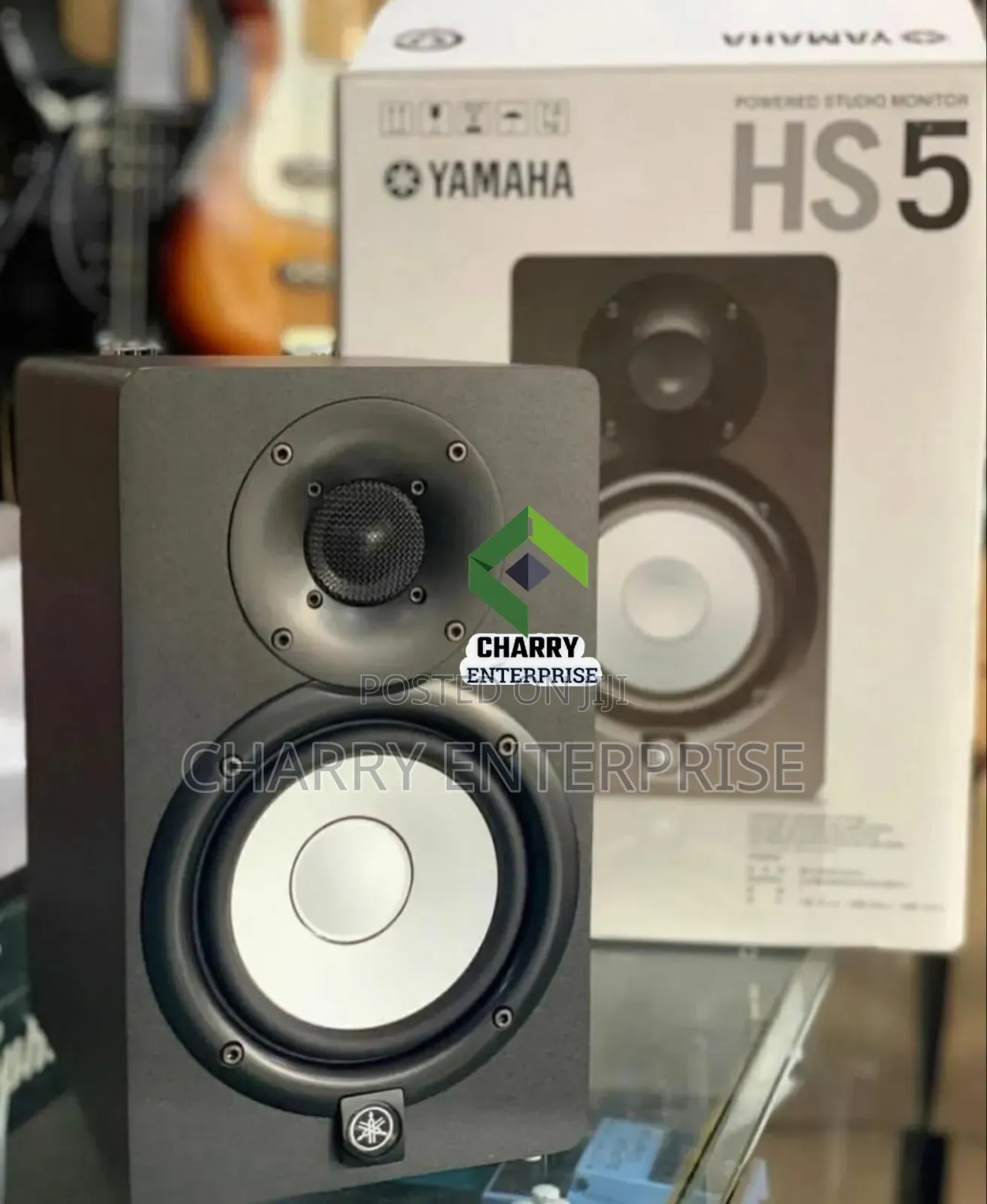 Yamaha Hs5 Powered Studio Monitors Pair of 2 Speakers