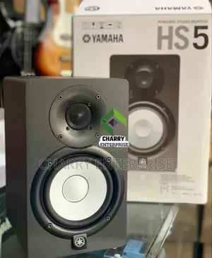 Yamaha Hs5 Powered Studio Monitors Pair of 2 Speakers