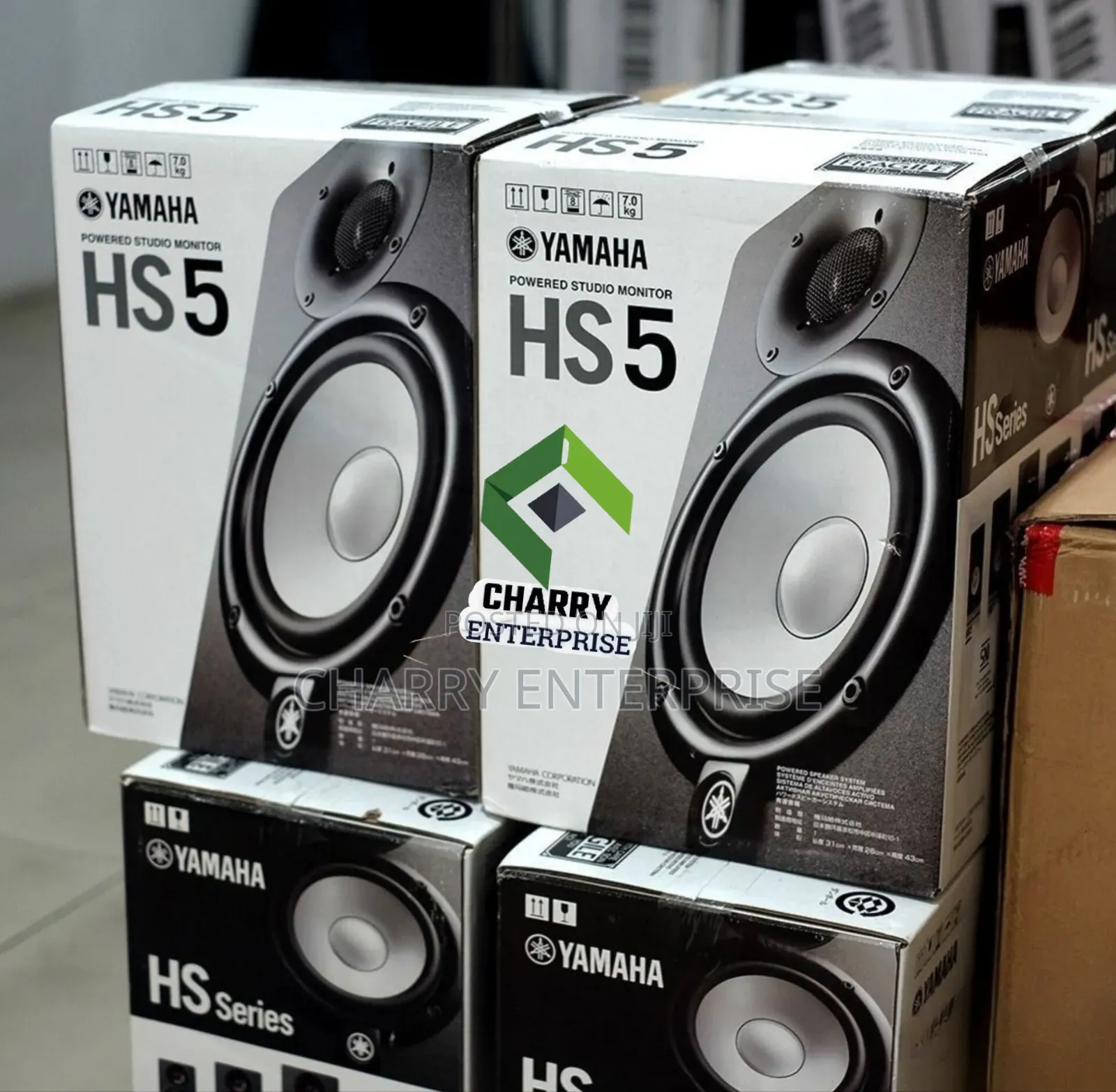 Yamaha Hs5 Powered Studio Monitors Pair of 2 Speakers