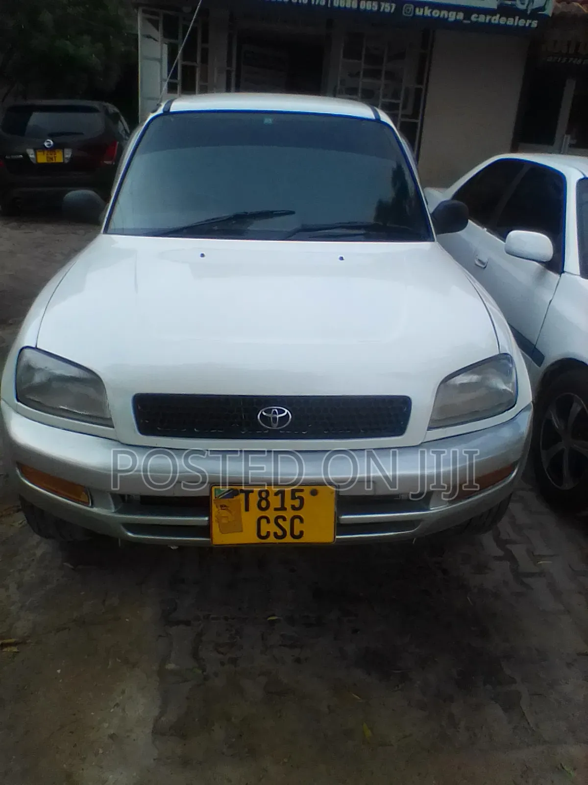 Toyota RAV4 1999 White