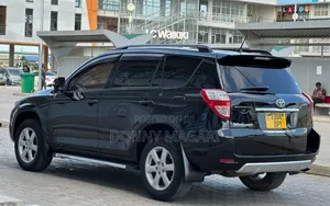 Toyota Vanguard 2008 Black