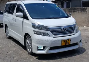 Toyota Vellfire 2009 White