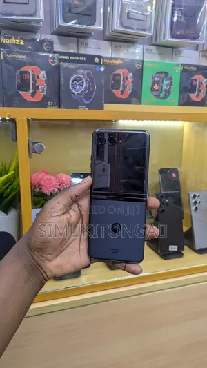 Motorola Razr 50 256 GB Black