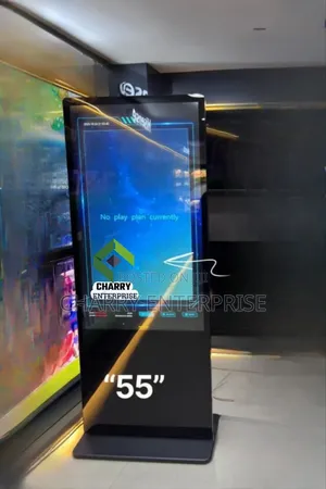 Hisense Vertical Digital Led Display Double Glass For Advertising 55"