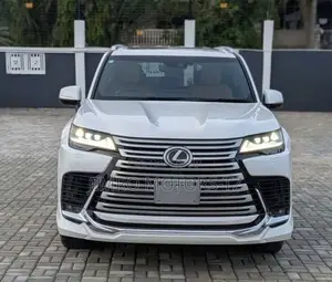 Lexus LX 2024 White