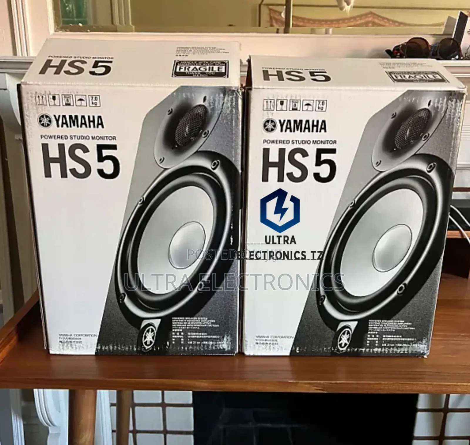 Yamaha Hs5 Powered Studio Monitors Pair of 2 Speakers