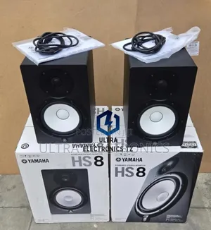 Yamaha Hs8 Powered Studio Monitor 8 Inch