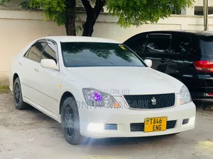 Toyota Crown 2007 White