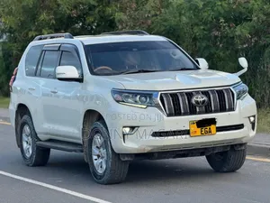 Toyota Land Cruiser Prado 2020 White
