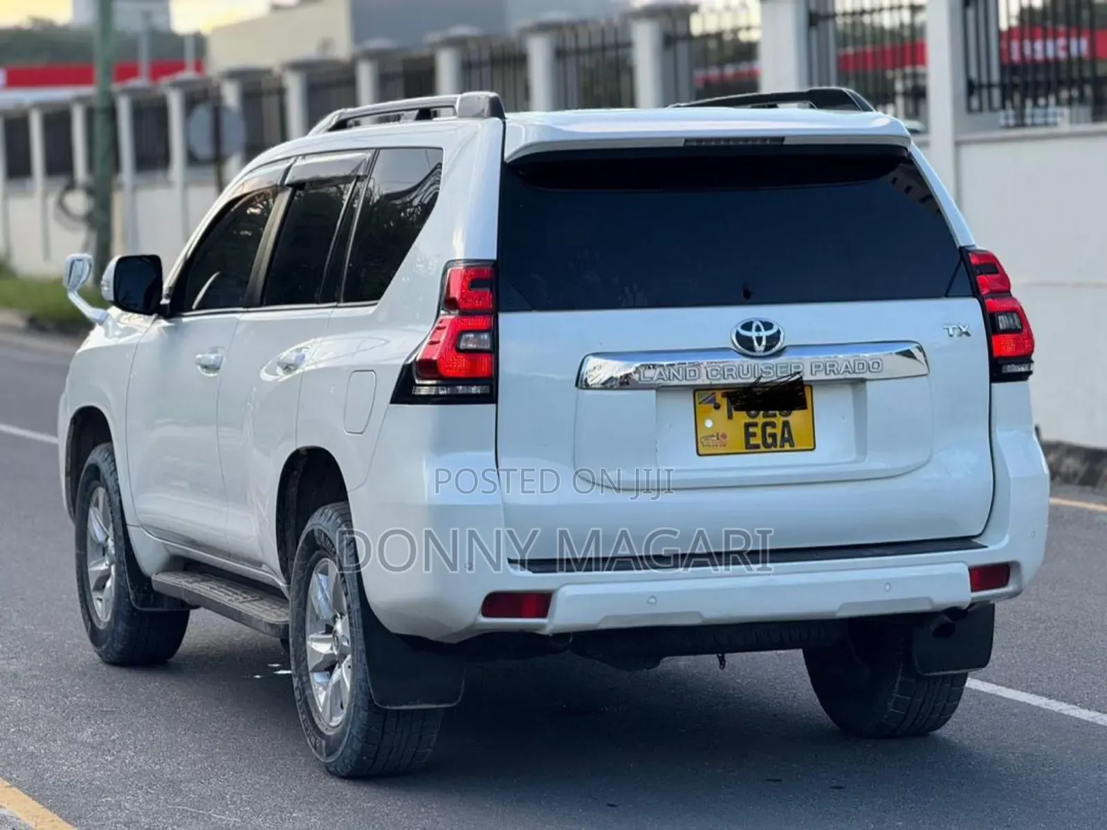 Toyota Land Cruiser Prado 2020 White