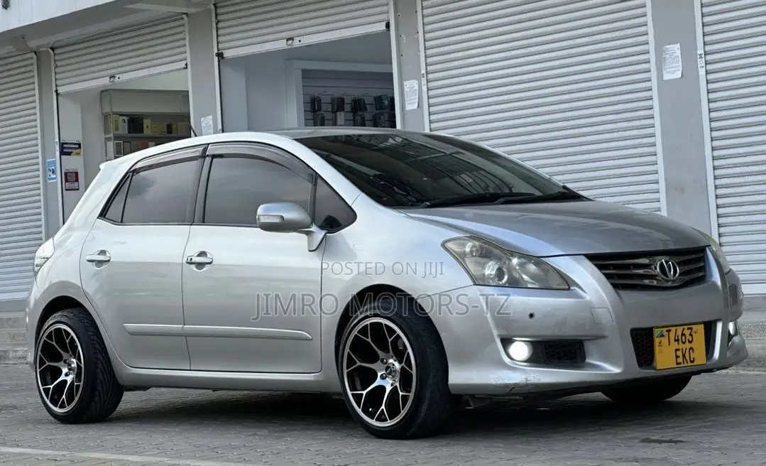 Toyota Blade 2006 Silver