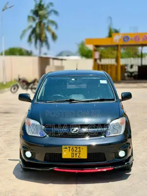 Toyota IST 2005 Black