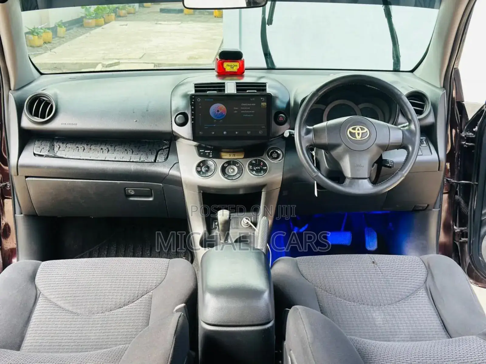 Toyota Vanguard 2010 Gray