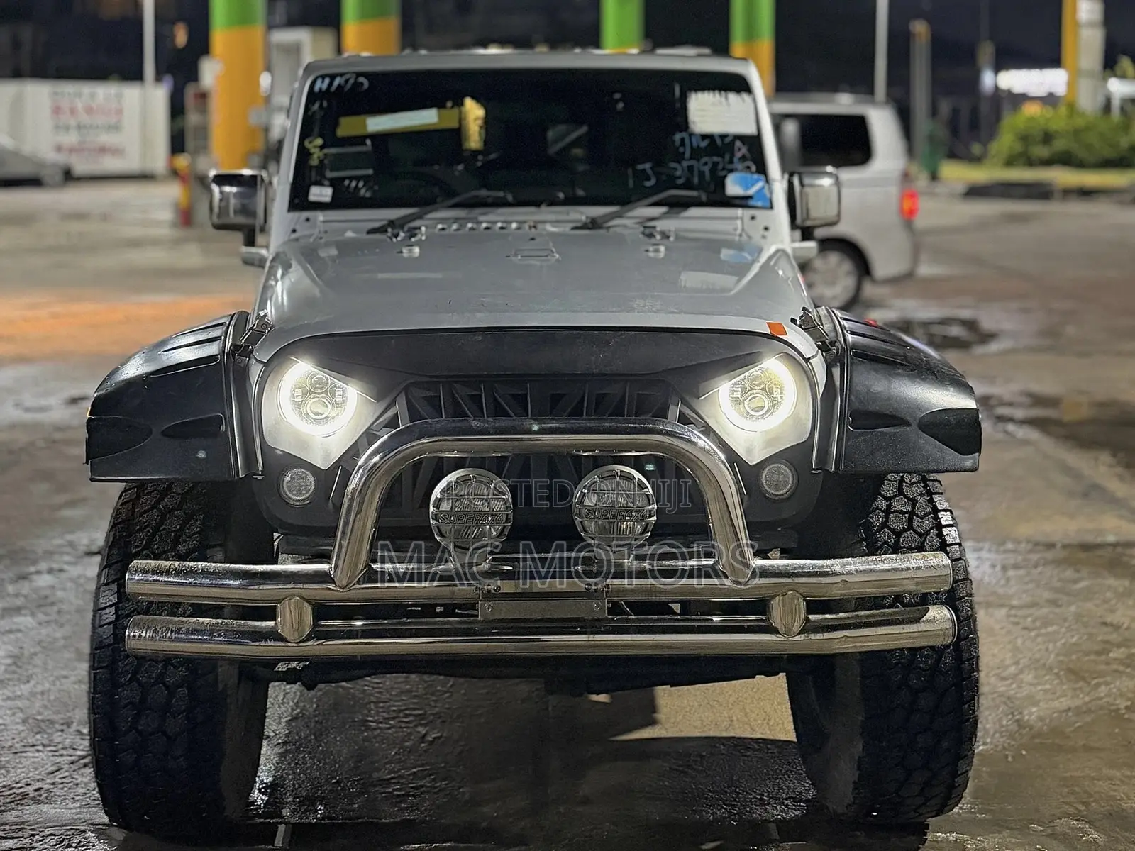 Jeep Wrangler 2010 Silver