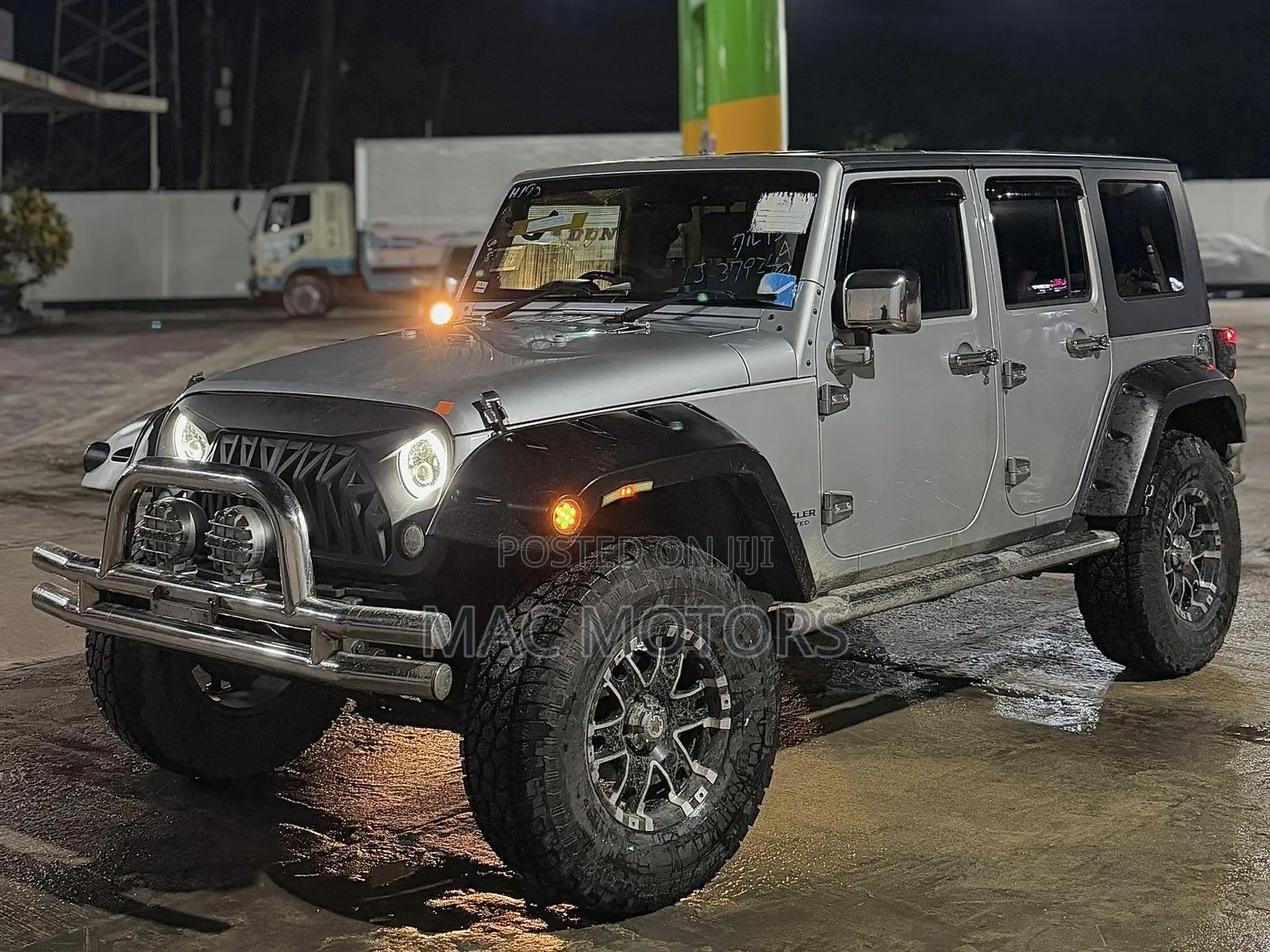 Jeep Wrangler 2010 Silver