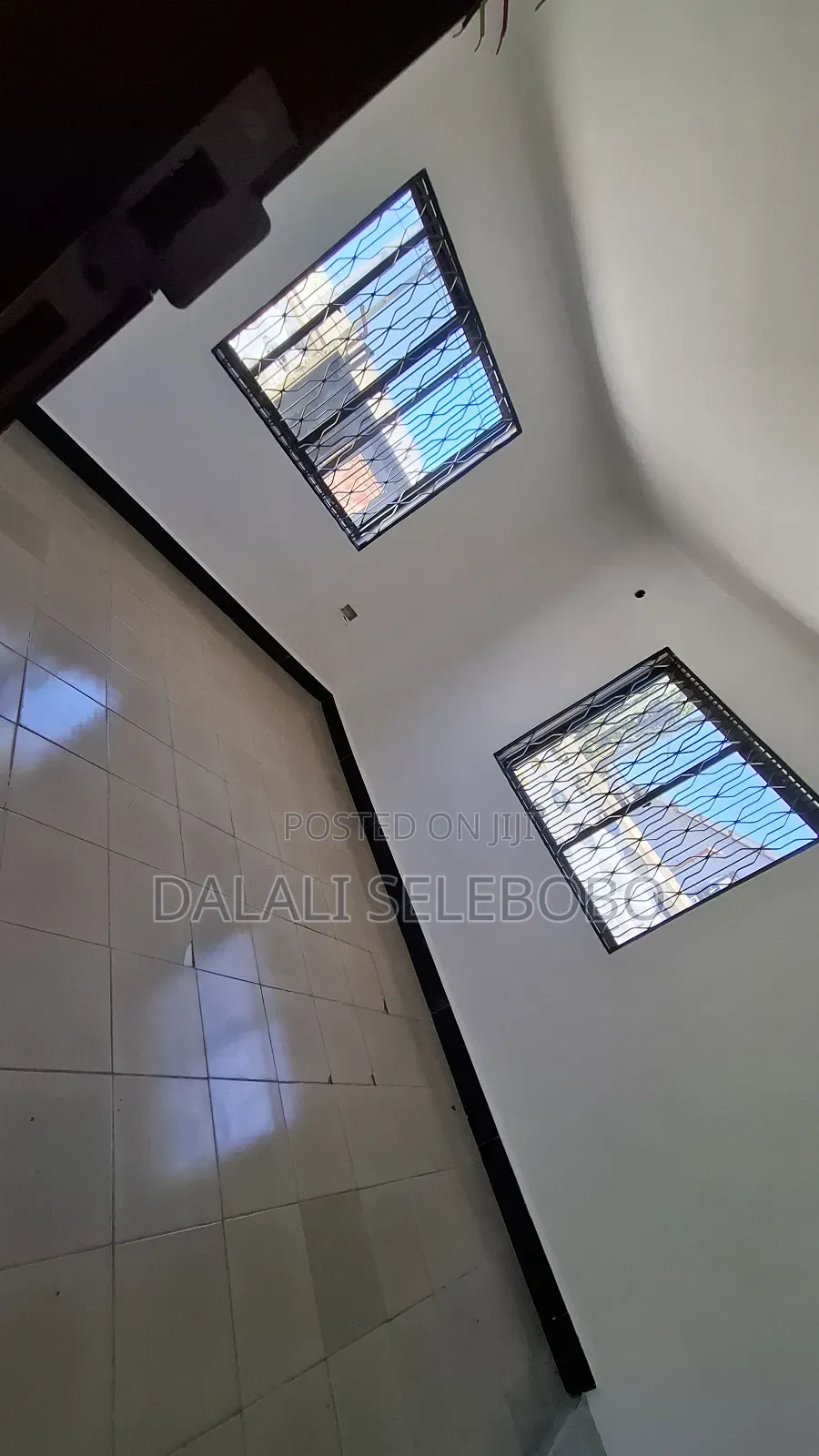 3bedrooms 4 Office Sinza. A
