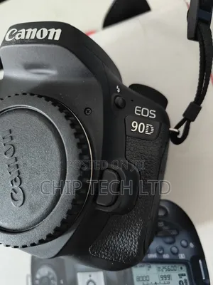 Canon 90d Camera Brand New With Lens