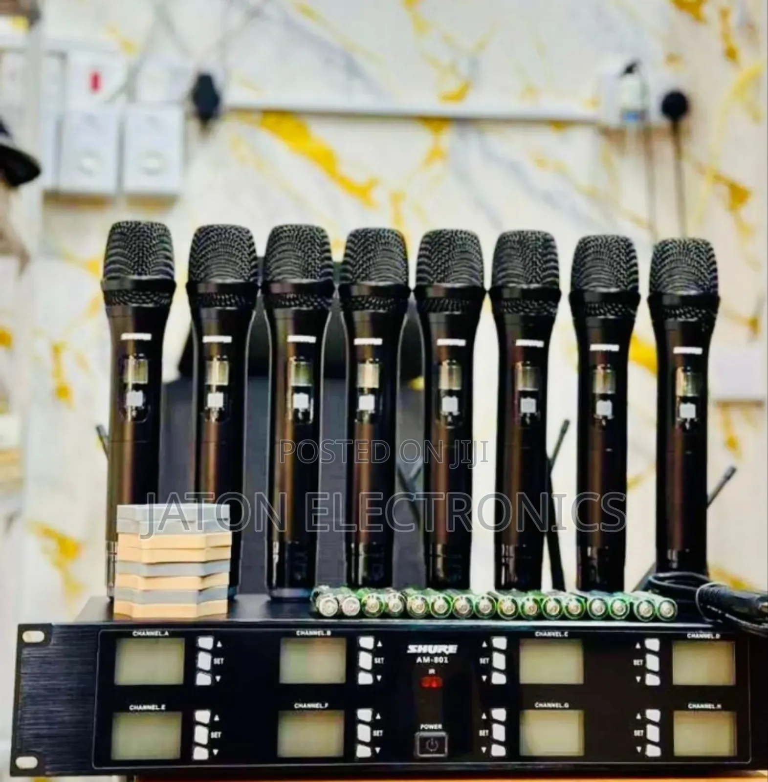 Shure Proffessional Wireless Microphone 8pcs