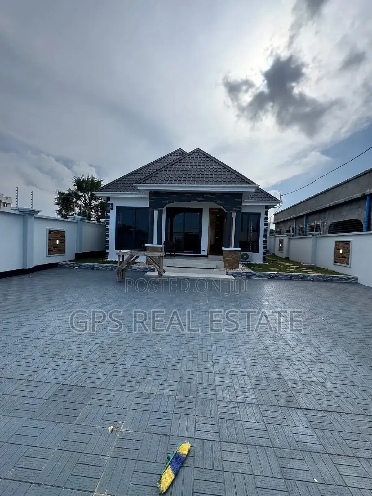 3bdrm House in Geza Ulole, Kigamboni for sale