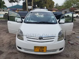 Toyota Corolla Spacio 2002 White