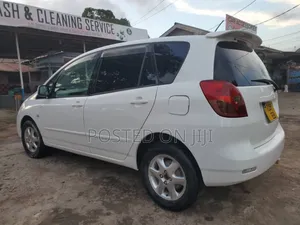 Toyota Corolla Spacio 2002 White