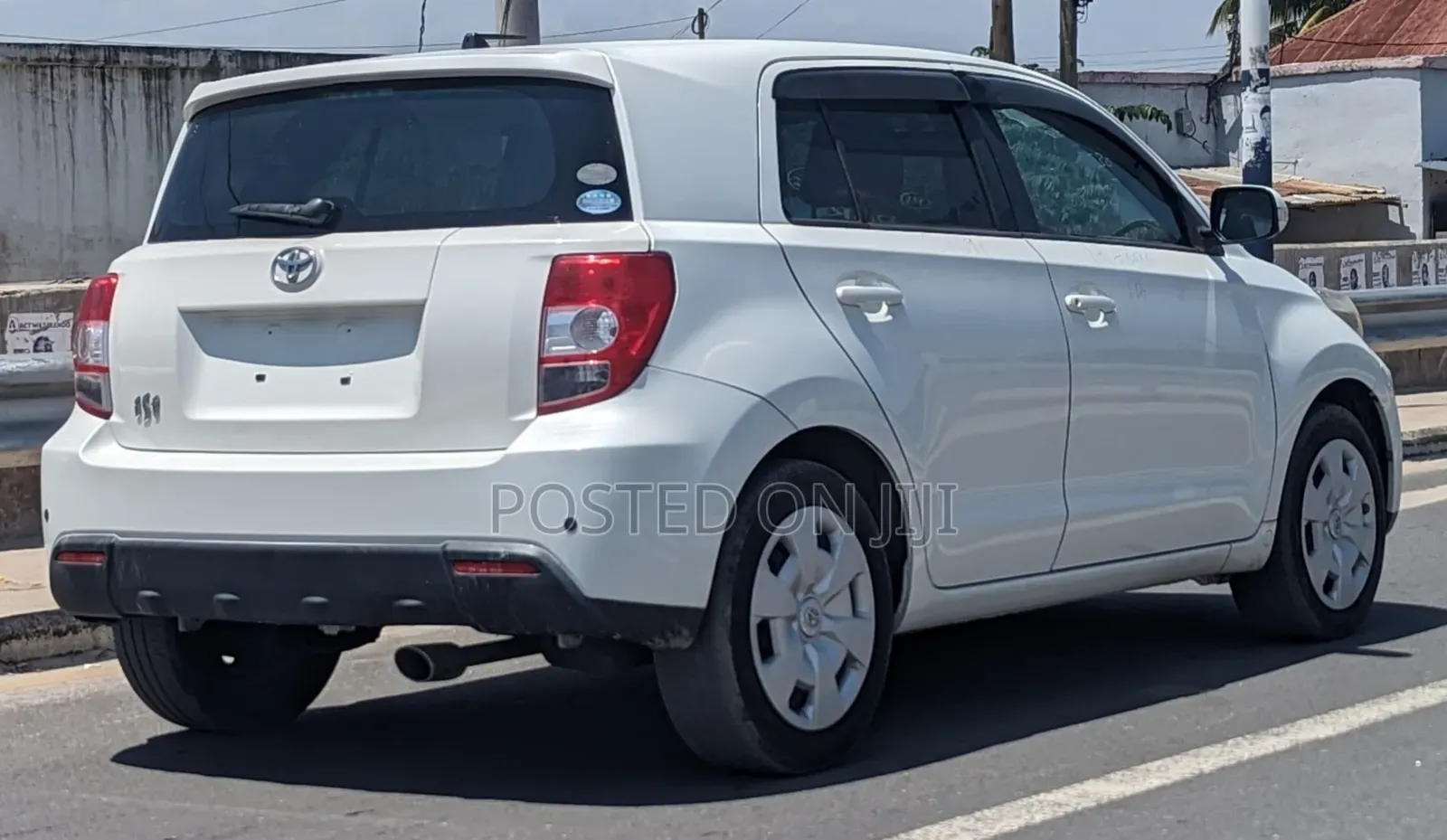 Toyota IST 2007 White