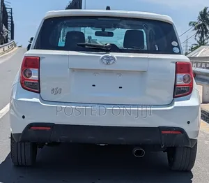Toyota IST 2007 White