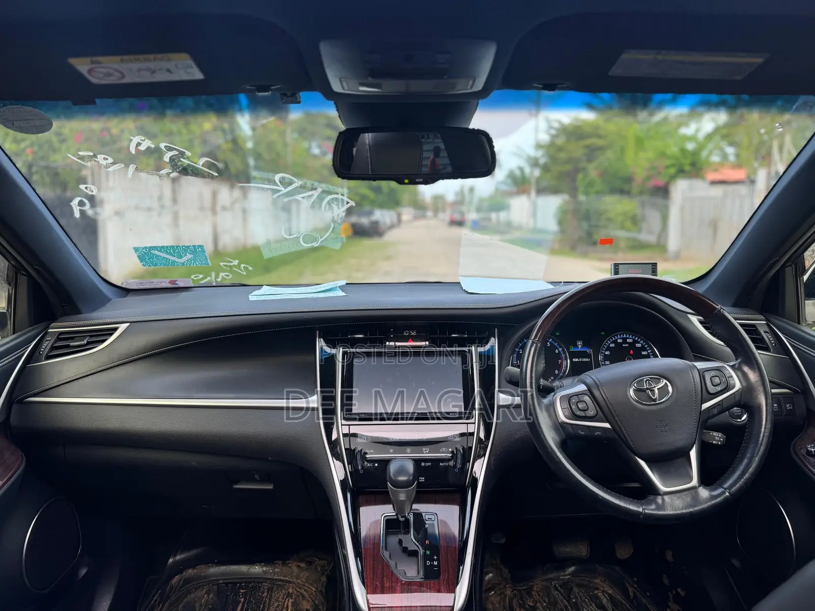 Toyota Harrier 2.0 2014 White