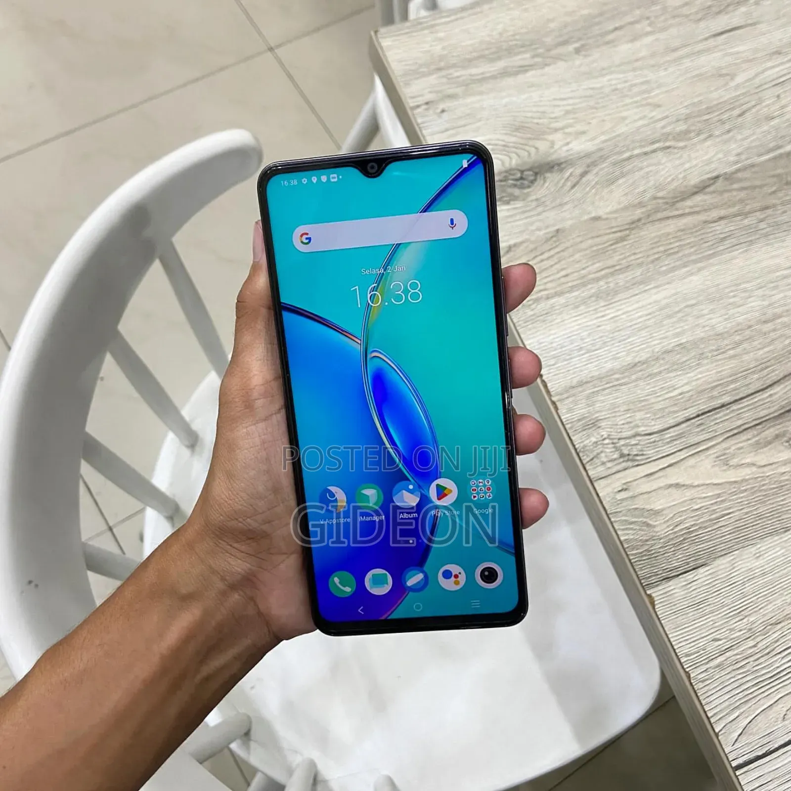 Vivo Y27 128 GB Bronze