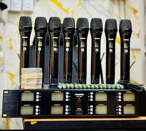 Shure Am-801 Wireless 8-Channel Microphone System