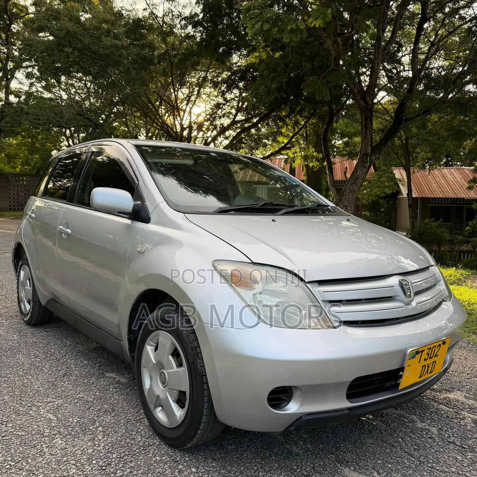 Toyota IST 2004 White