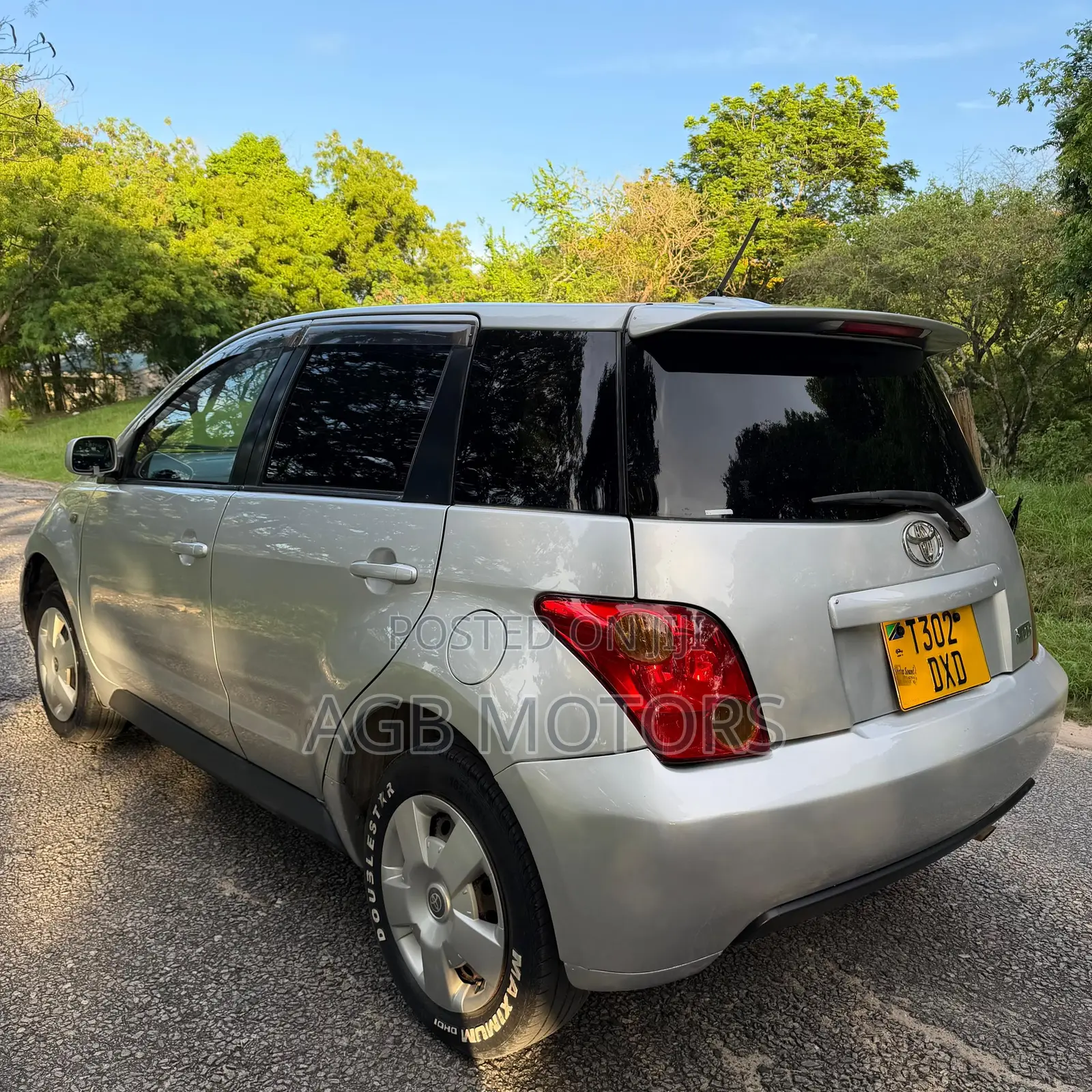 Toyota IST 2004 White