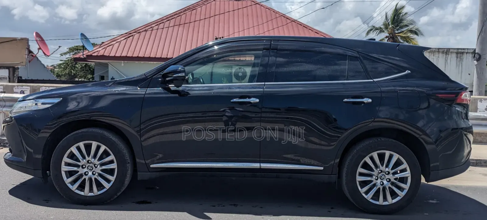 Toyota Harrier 2017 Black