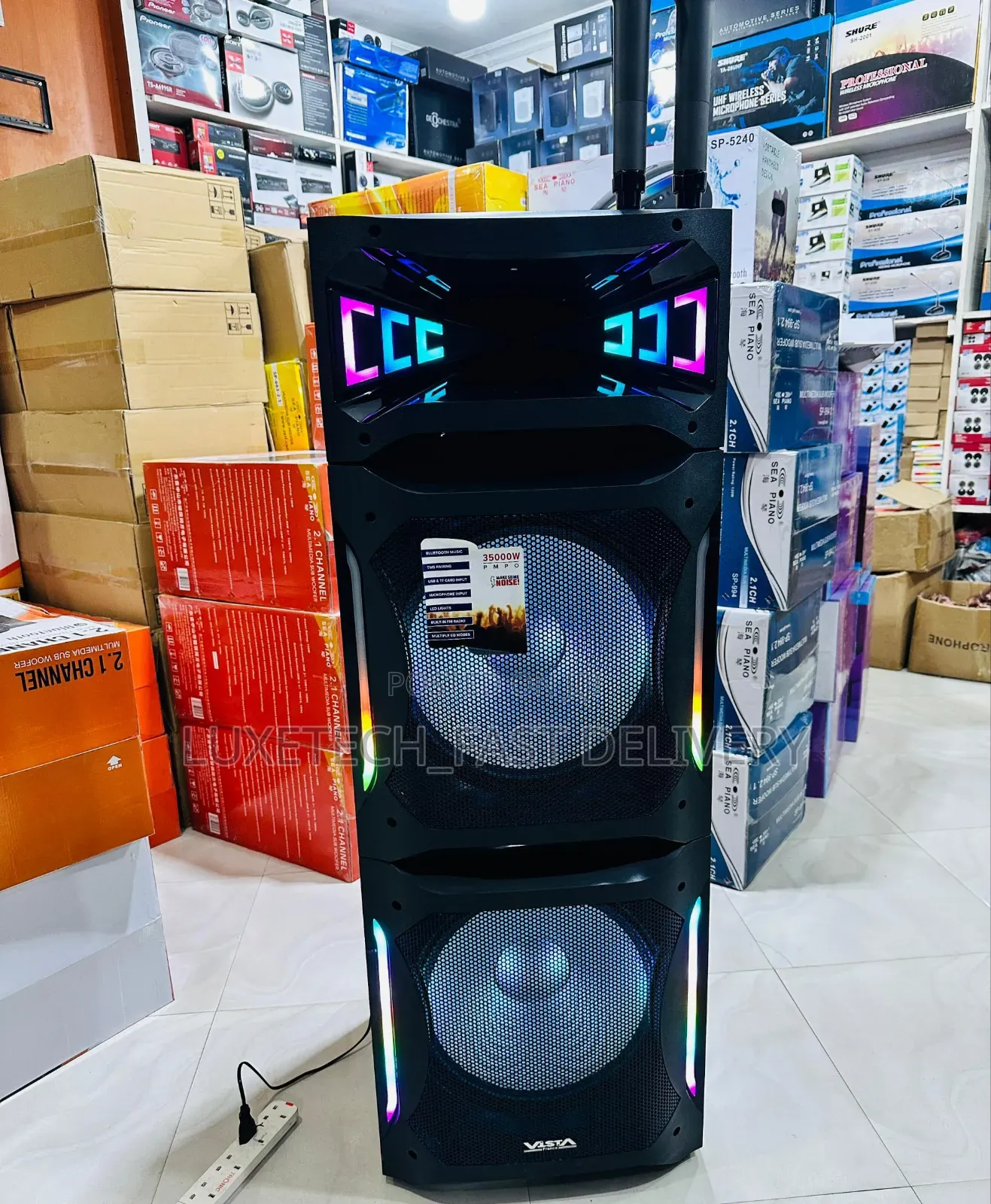 Seapiano Vista 15" Heavy Bass Electric Speaker With 2 Microphones