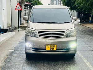 Toyota Alphard 2008 Gold