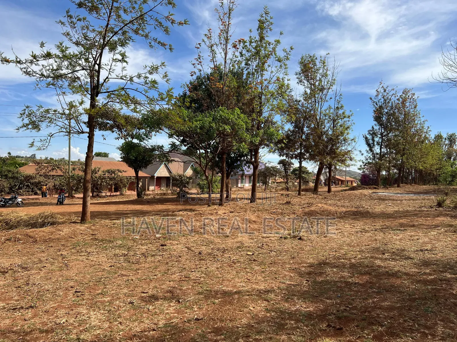 4.9acres Limegusa Barabara Ya Maliasili Inauzwa Karatu-Mjini