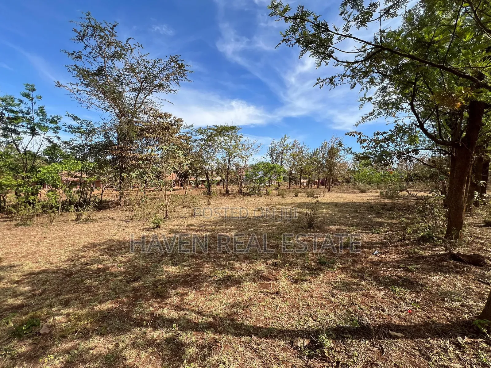 4.9acres Limegusa Barabara Ya Maliasili Inauzwa Karatu-Mjini