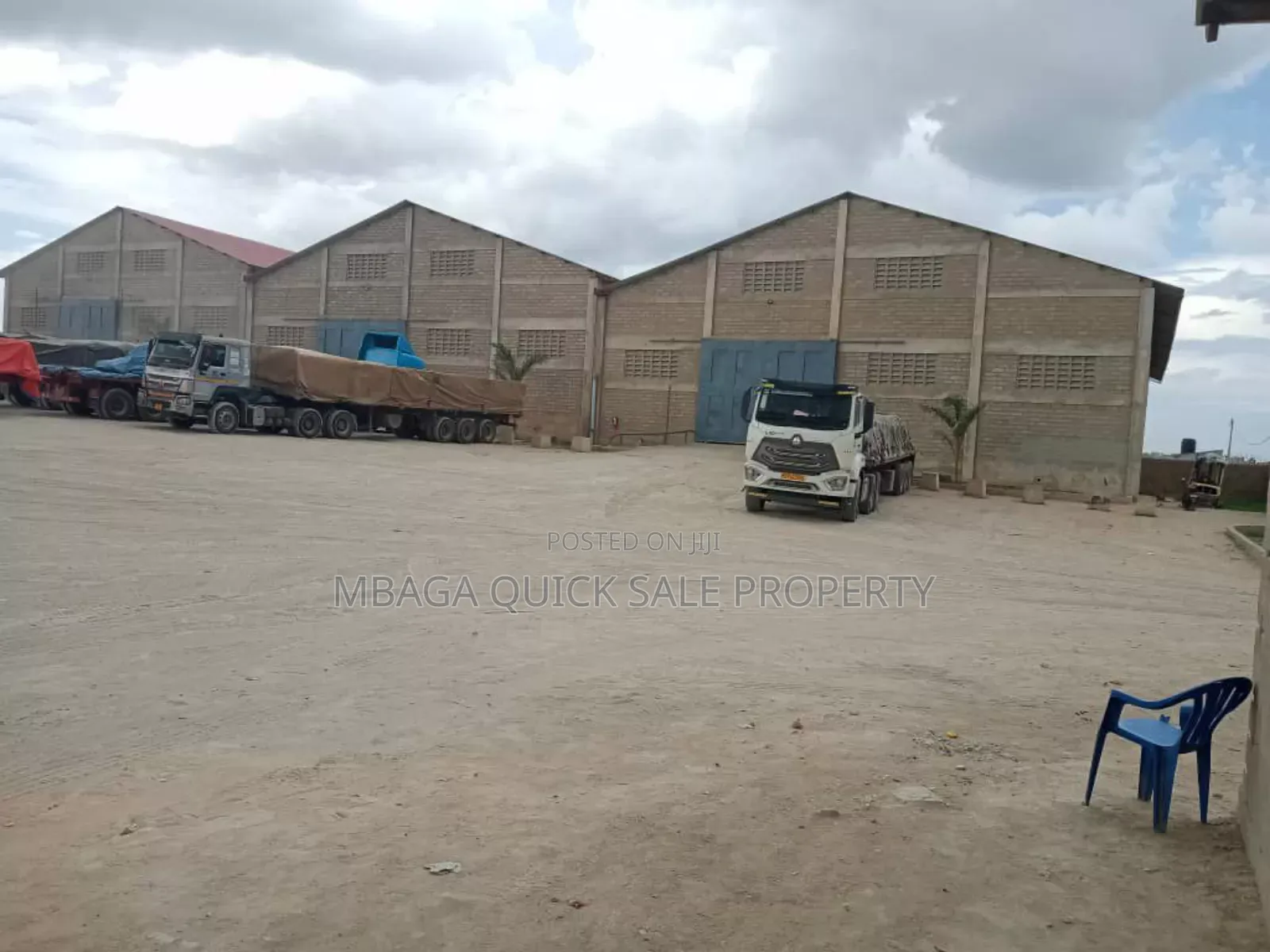 Godown Area Sqm1000 Industrial Area for Rent at Iringa