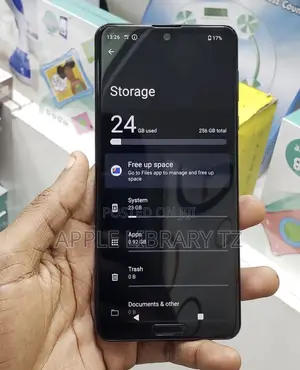 Sharp Aquos R5G 256 GB Black