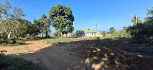 Kiwanja Kinauzwa Bunju Beach
