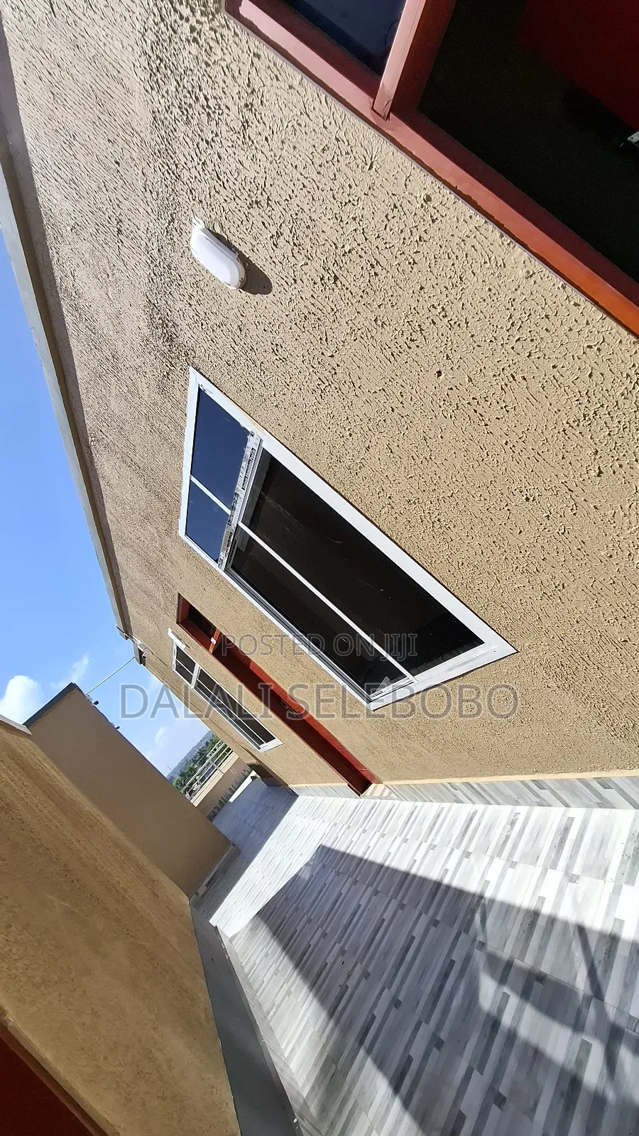 1bdrm Bedsitter in Makumbusho Bus Stop, Kinondoni for rent